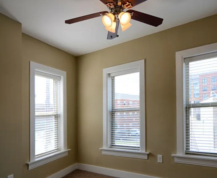 1651 N Pearl St — Photo 5