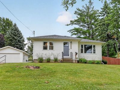 1453 Hammond Ave, Waterloo, IA, 50702