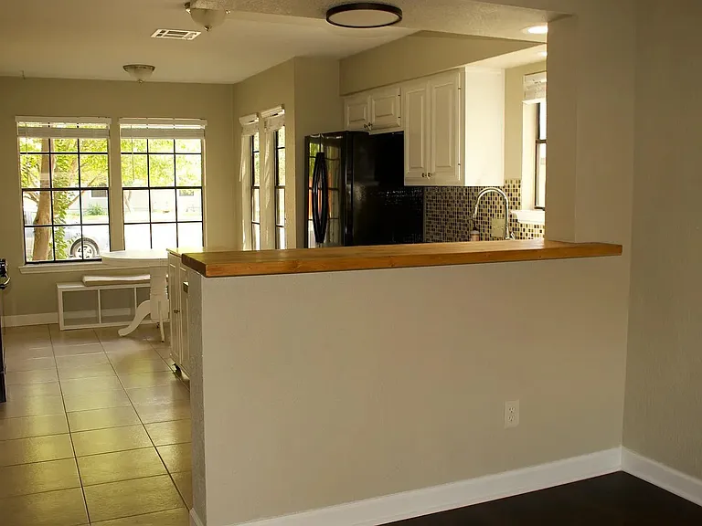 2503 Monarch Dr — Photo 9