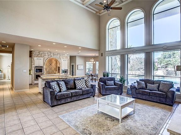 3rd image of 3804 Trevino Dr