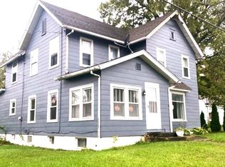 5603 Emerson Rd, Sterling, IL 61081