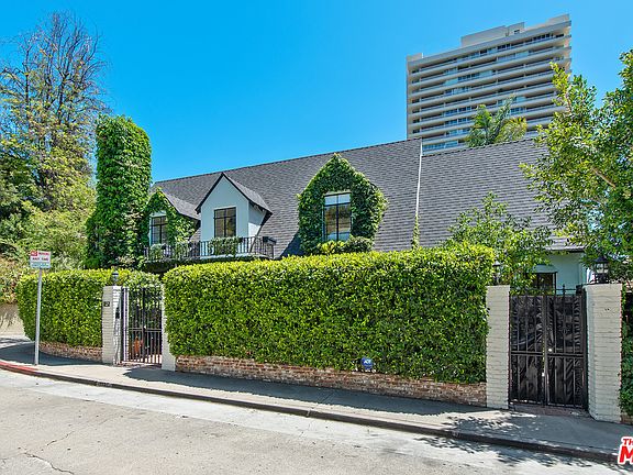 3rd image of 1151 Sunset Vale Ave