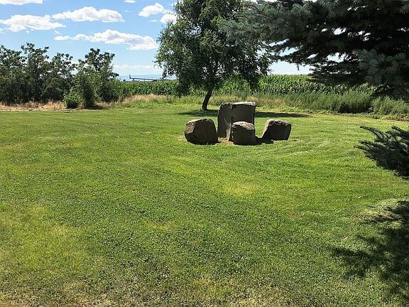 4th image of 11938 Road 14 NE