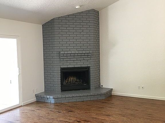 Fresh paint inside and out. 