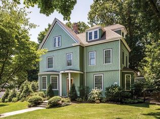 795 Chestnut St, Newton, MA 02468