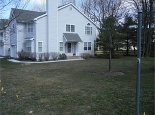 51 Weatherhill Rd #1505, Hamburg, NJ 07419