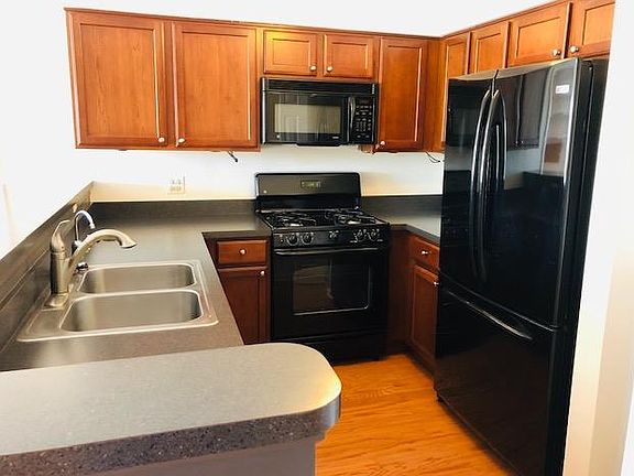 3rd image of 249 W Lynn Dr Unit 5