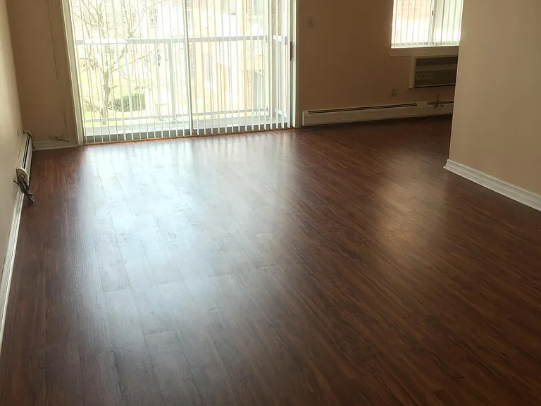 Villa Verde Dr — Photo 7
