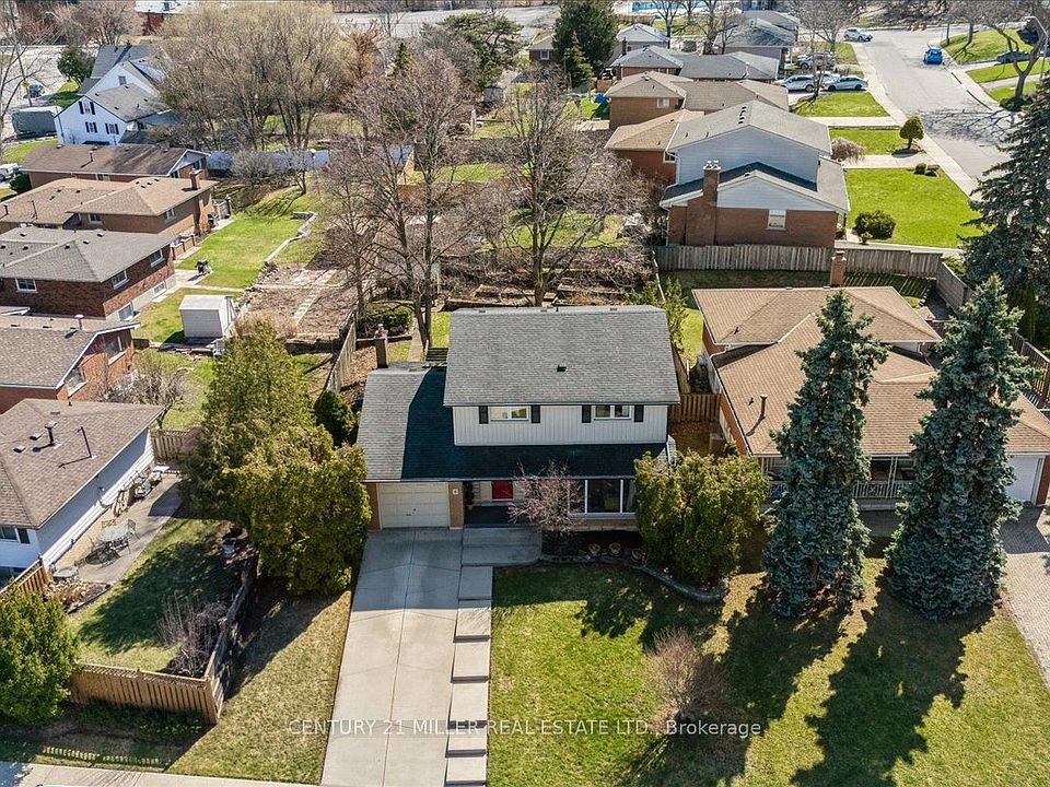 1st image of 5 Cortina Cres