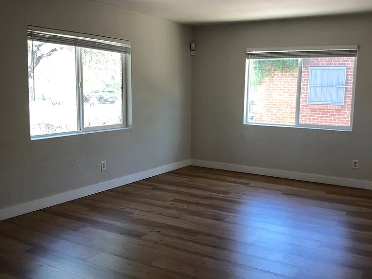 3022 E 1st St #1 — Photo 18