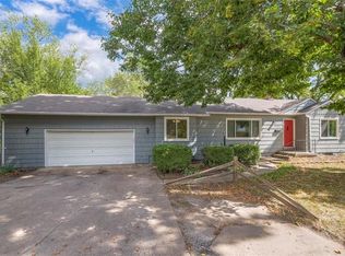 9201 Cherry St, Kansas City, MO 64131