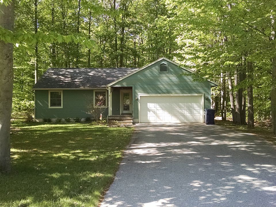 1st image of 1919 Beechridge Drive