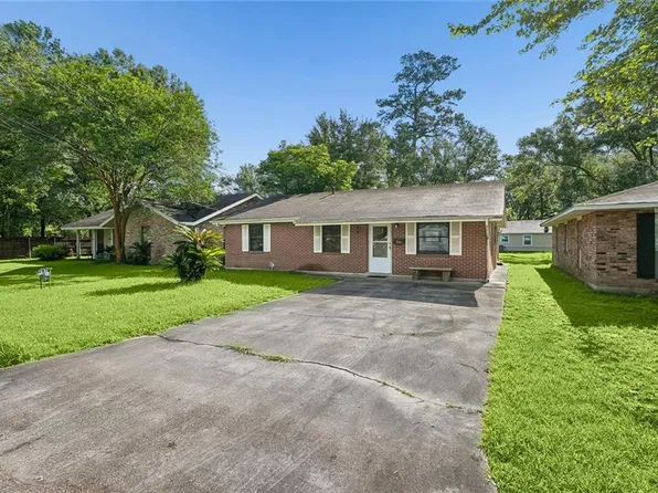 709 S Chestnut St, Hammond, LA 70403