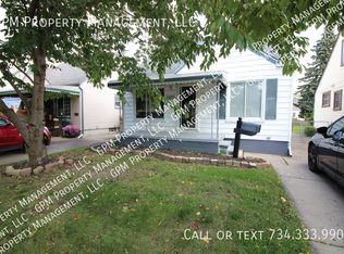 2274 Detroit Ave, Lincoln Park, MI 48146