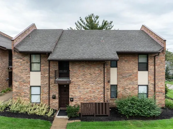 5 Stillmeadow Dr, Cincinnati, OH 45245