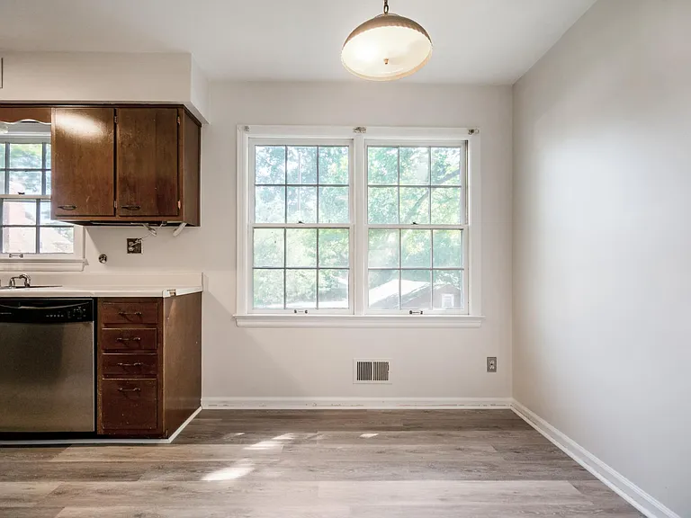 4056 Massie Ave — Photo 20