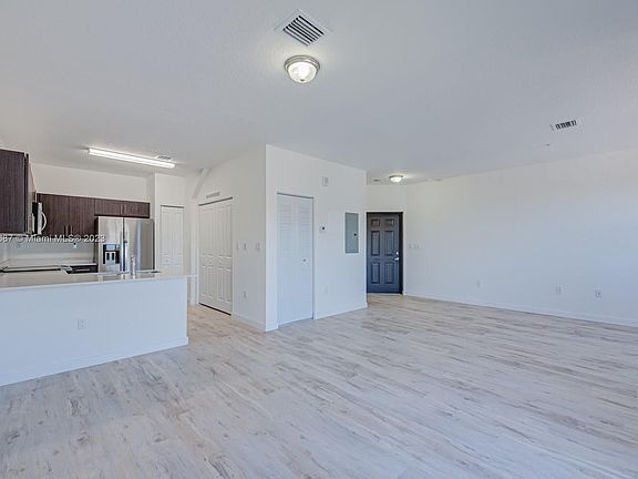 5th image of 15520 SW 136th St Unit 203