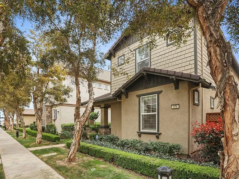 171 W Santa Cruz Way — Photo 41