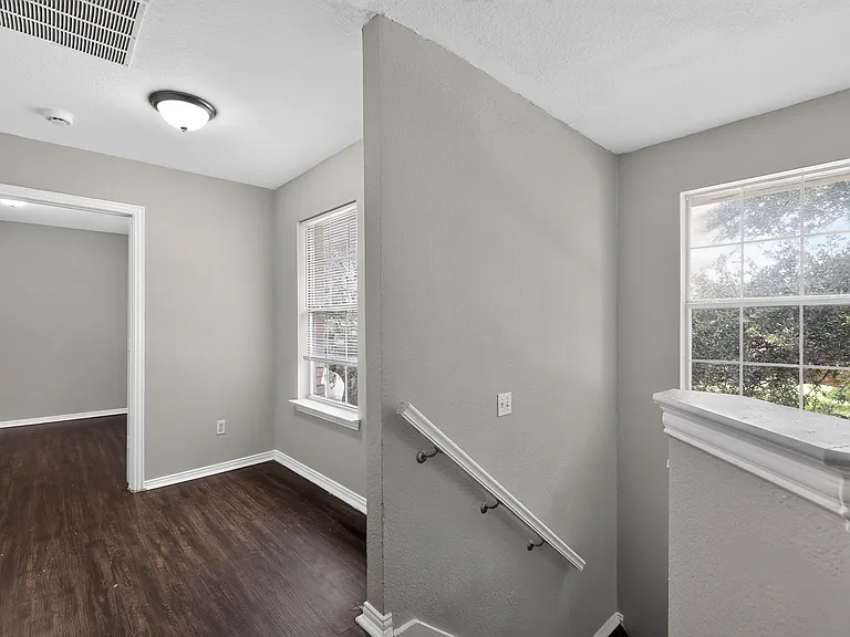2740 Windswept Ln — Photo 26