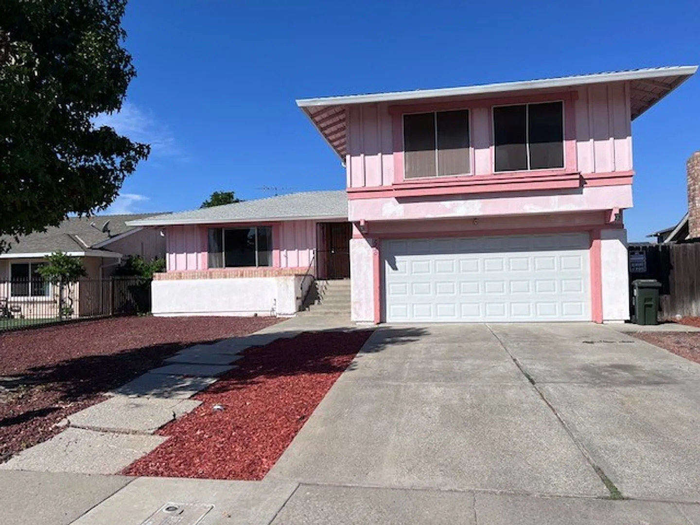 7350 Alcedo Cir photo 1