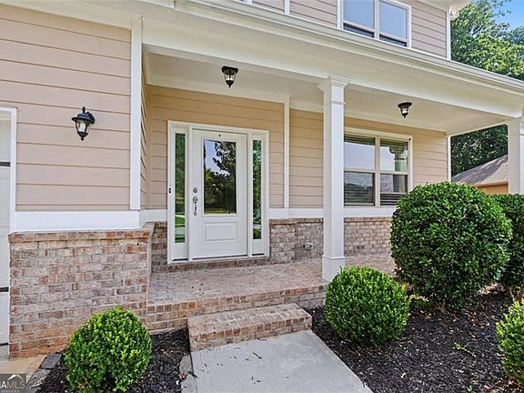 2nd image of 516 Brooks Village Dr