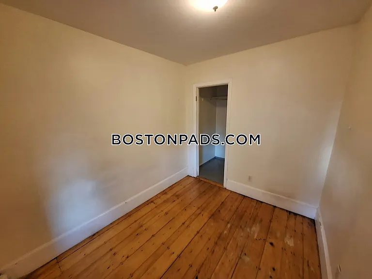 64 Pleasant St #1 — Photo 50