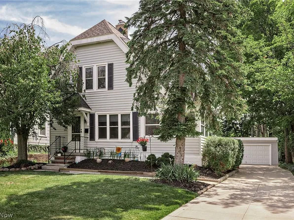 1411 Belrose Rd, Mayfield Heights, OH 44124