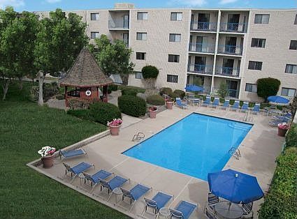 FABULOUS POOL