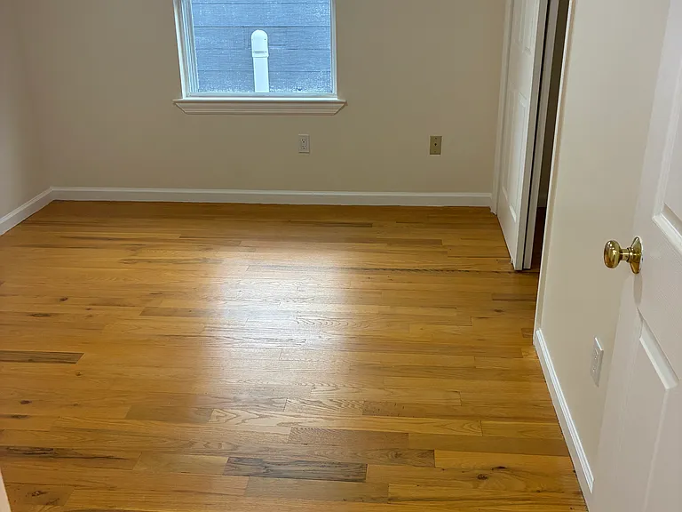 116 Oak St #2 — Photo 14