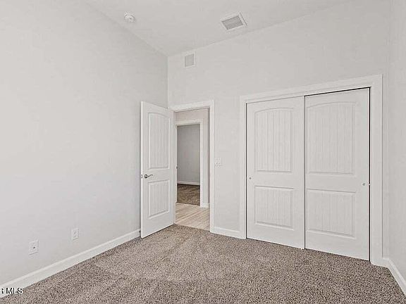 5th image of 2068 Futurity Dr