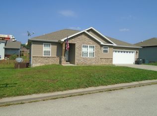 16132 Hershey Rd, Saint Robert, MO 65584