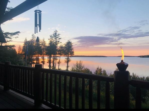 32219 E Bayside Dr, Drummond Island, MI 49726