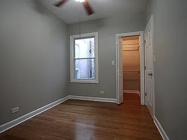 1922 W 47th St #2 — Photo 7