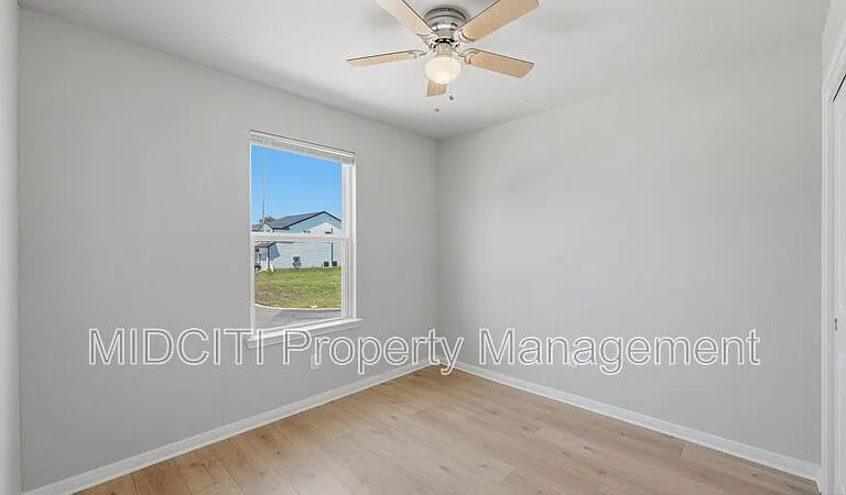 7210 John Palmer Dr #101 — Photo 22