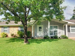 3406 Nottingham Rd, Ocean Springs, MS 39564
