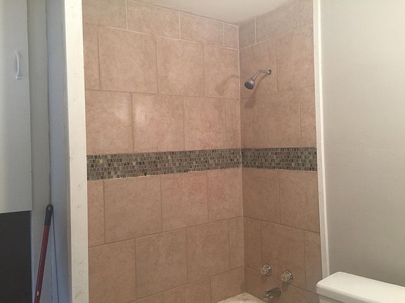 3rd image of 3941 Orla Ave