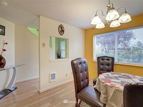 3rd image of 1204 S 237th Ln APT 1601