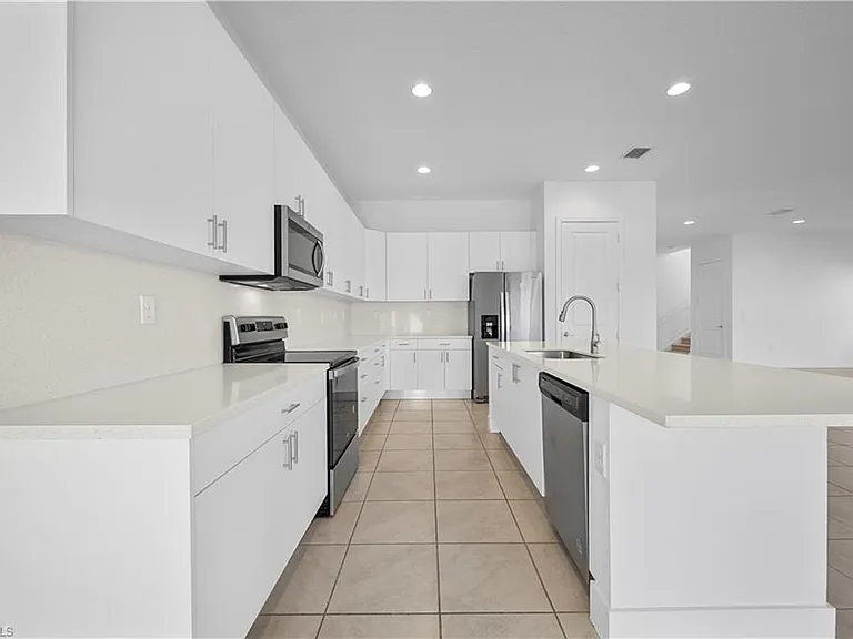 5032 Frattina St — Photo 16