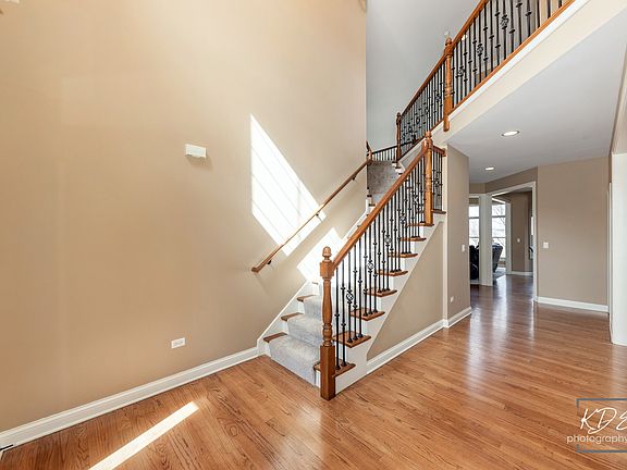 3rd image of 4031 Juneberry Rd