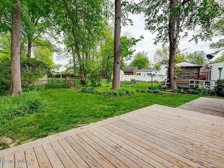 705 Marquette Dr — Photo 27