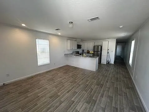 2 bed, 2.0 bath, 810 sqft, $1,250 — Photo 3
