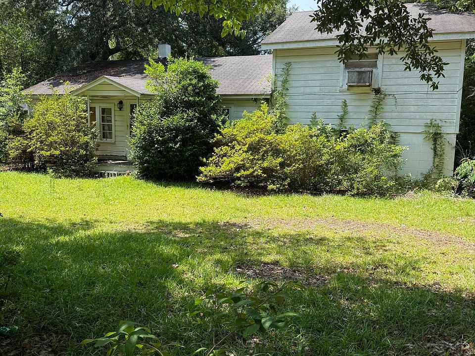 1st image of 113 Ballard Drive