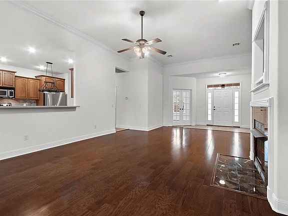 4th image of 3804 Kestrel Dr