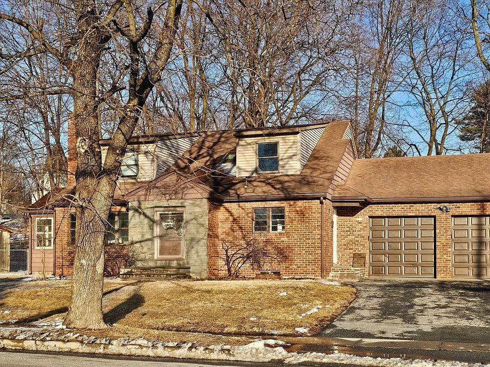 2nd image of 71 Fairview Ave