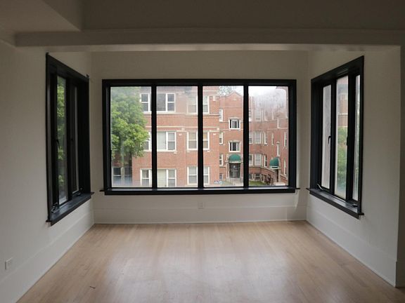 3rd image of 7246 S Bennett Ave #3