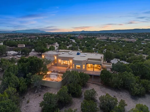67 Blue Canyon Trl APT A, Santa Fe, NM 87507