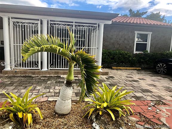 5th image of 1520 N Andrews Ave #1520