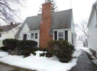 1037 92nd St, Niagara Falls, NY 14304