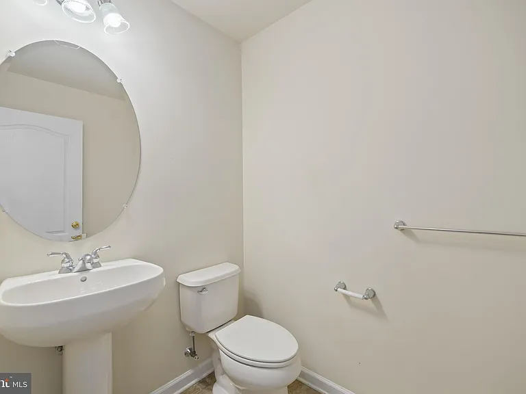 4165 Bunker Hill Dr N #N — Photo 15