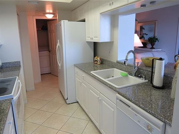 5th image of 2880 NE 14th Street Cswy #8D